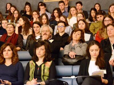 Διημερίδα Βιοηθικής από τα Αρσάκεια Σχολ...