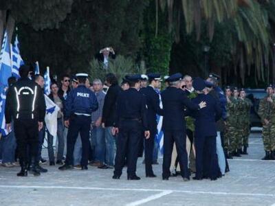 Μεσολόγγι: Ενταση στον κήπο των Ηρώων με...