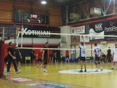 Βόλεϊ: Θετικά συμπεράσματα για Παναχαϊκή και Ερμή