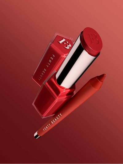 Fenty πακέτο σε κόκκινο