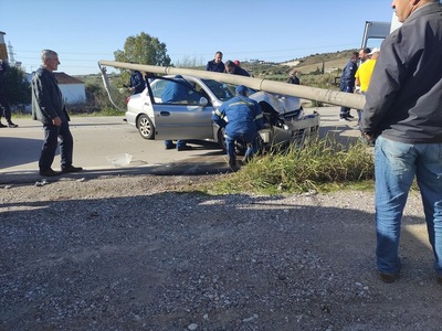 Αγρίνιο: Σοβαρά τραυματίας οδηγός από εκ...