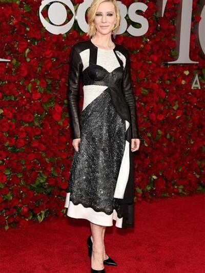 Η Κέιτ Μπλάνσετ με Louis Vuitton