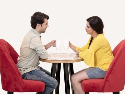 Η τέχνη του πρώτου ραντεβού - Μικρές λεπ...