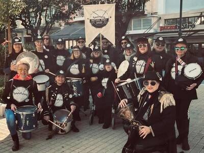 Η ομάδα κρουστών ΚρουστΑλήτες.