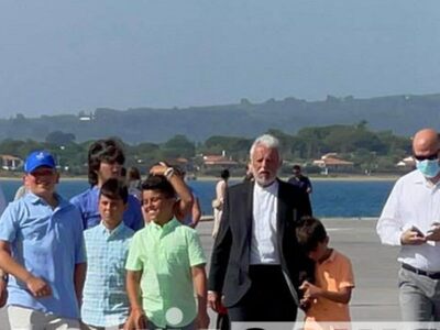 Στην Ηλεία ο Έλληνας ιερέας των ΗΠΑ που ...