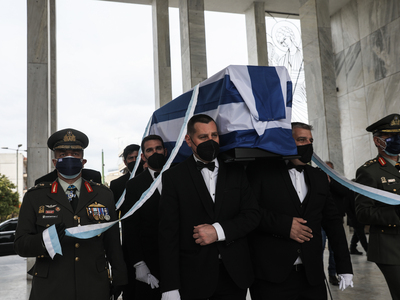 Το τελευταίο αντίο στη Μαριέττα Γιαννάκου