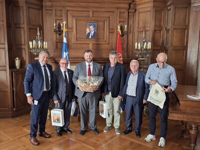 Συνάντηση με τον Πρόξενο της Σερβίας, εί...