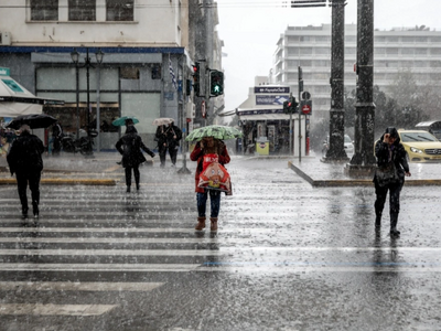 Κακοκαιρία: Ισχυρές καταιγίδες, χαλάζι κ...