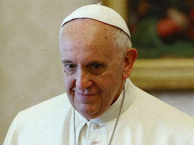 Ο πάπας Φραγκίσκος επικρίνει τον διαχωρι...