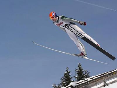 Ο Νίκος Πολυχρονίδης εξασφάλισε την συμ...