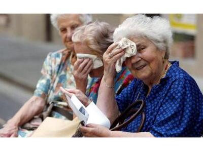 Συζητούν βασική σύνταξη κάτω κι από τα 360 ευρώ; 