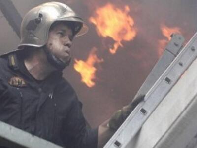 Εγκλωβίστηκαν δύο μικρά παιδιά από την φ...