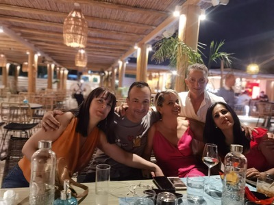 Καλοκαιρινό reunion για την τάξη ’87 του...