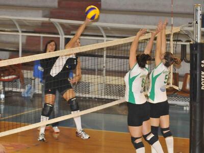 Βόλεϊ: Ο Απόλλωνας... πάει Βύρωνα