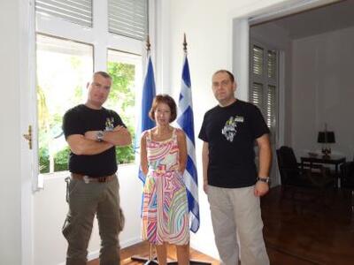 Το Πατρινό Καρναβάλι πήγε..πρεσβεία - Στ...