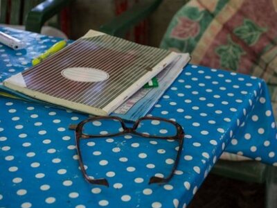 Μπλέξιμο με την κατάργηση της προπληρωμή...