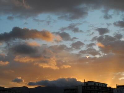 Καλός σήμερα ο καιρός, αλλά και τοπικές ...