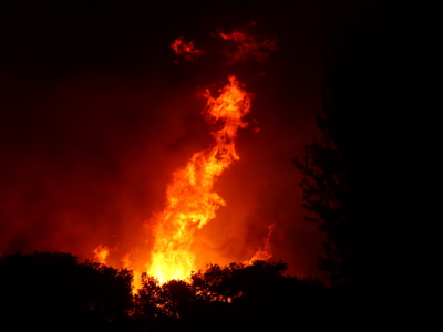 Φωτιά στην Κερατέα: «Ήταν μία πύρινη κόλ...