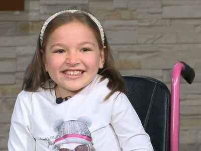 Η 7χρονη Θεώνη, από το Αίγιο, που πάσχει...