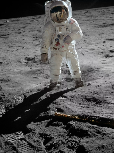 O Edwin E. “Buzz” Aldrin έγινε ο δεύτερο...