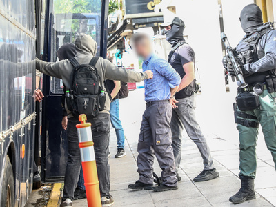 Πώς δρούσε η ομάδα που «άδειασε» την τρά...