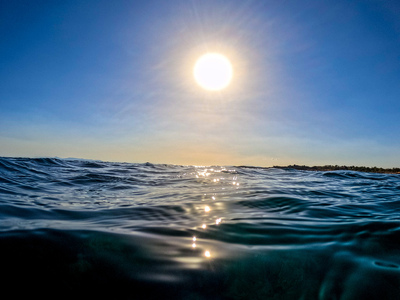 Οι Ωκεανοί υπό πρωτοφανή πίεση- Η Μεσόγε...