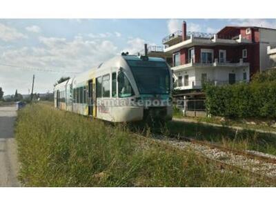 Τρένο συγκρούστηκε με αυτοκίνητο- Ευτυχώ...