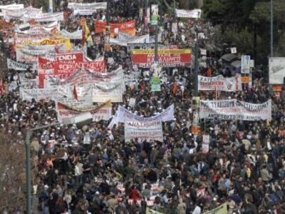Με "λουκέτο" απάντησαν οι εργα...
