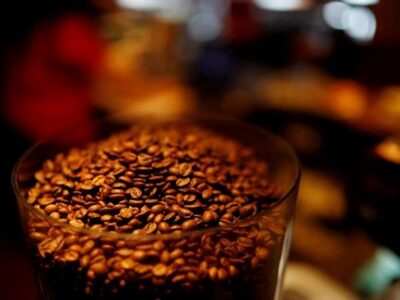 Πώς η κλιματική αλλαγή απειλεί τον… καφέ 