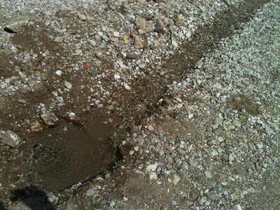 Πάτρα: Απίστευτη βρώμα από ύποπτο αυλάκι...