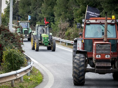 Στις σήραγγες των Τεμπών οι αγρότες από ...