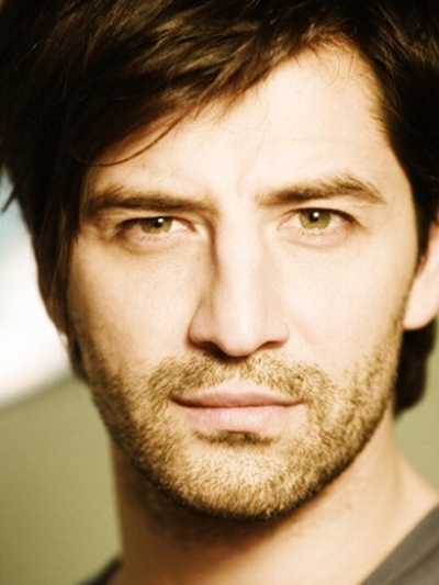 Ο Σάκης Ρουβάς αρνήθηκε να εμφανιστεί li...