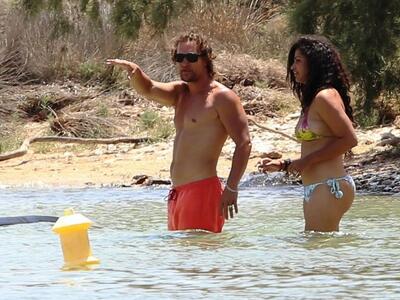 Ο Μάθιου ΜακΚόναχι ξέμεινε στην Ελλάδα -...