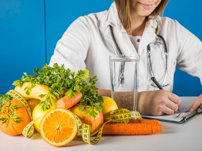 Κάπνισμα: 5 τροφές που βοηθούν στην αποκ...