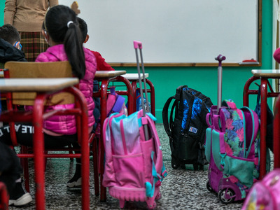 Τέλος Μαρτίου ανοίγουν τα σχολεία – Τι γ...