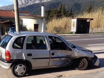 Ναύπακτος: Τροχαίο ατύχημα στη Γαβρολίμνη