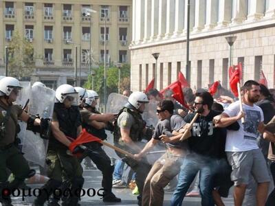 Επεισόδια ανάμεσα σε φοιτητές και ΜΑΤ - ...