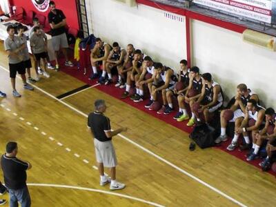Μπάσκετ: Ξεκίνησε η φετινή ιστορική χρον...