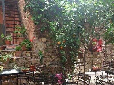 Σπύρος Βρεττός και Μαρία Σούμπερτ στο πρ...