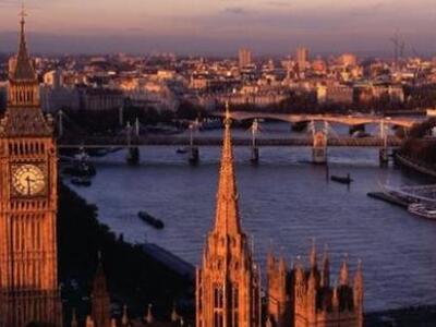 Λονδίνο, η δημοφιλέστερη πόλη να εργάζεται κάποιος