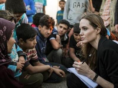 Η Ακαδημία Κινηματογράφου τιμά την Αντζελίνα Τζολί