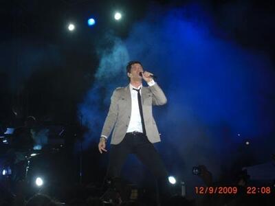 Σάκης και ξερό ψωμί!!!