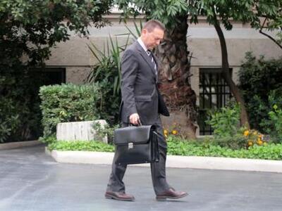 Αμετακίνητος ο Στουρνάρας για τους απεργούς