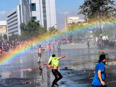 Υπό κατάληψη το thebest.gr - Εξέγερση στη Χιλή