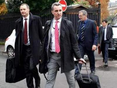 Μυστική συνάντηση των θεσμών στην Φρανκφ...