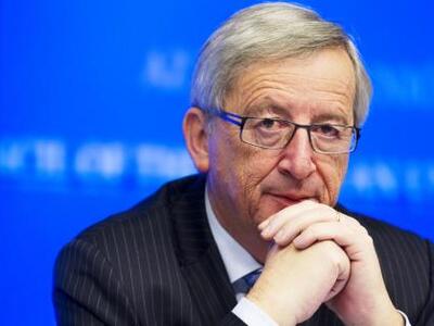 Γιούνκερ: Μην πουλάτε φτηνά τις ΔΕΚΟ, μη...