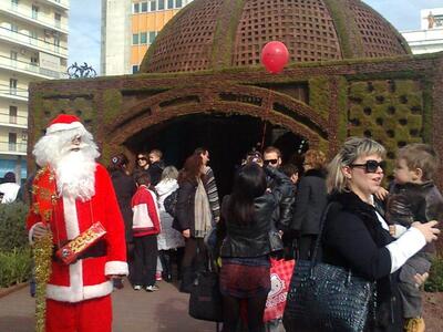 Πάτρα: Ξεκινά το εορταστικό ωράριο στις ...