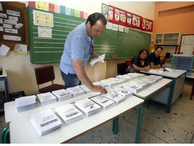 Προβάδισμα 2,5% δίνει στον ΣΥΡΙΖΑ νέα δημοσκόπηση 