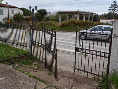 Άμεση έξοδος των παιδικών χαρών αλλά και...