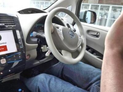 Aυτοκίνητα χωρίς οδηγό στο Ηνωμένο Βασίλ...